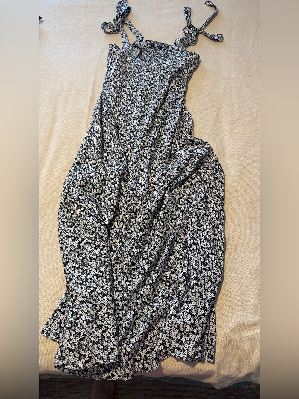 Macy’s One State Black and White Floral Maxi Dress